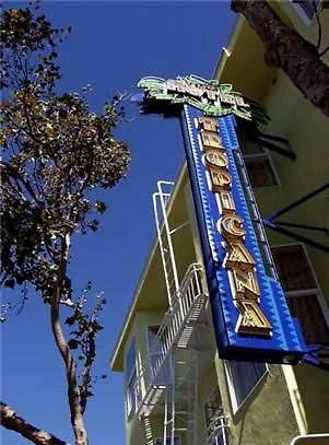 Hotel Tropica San Francisco Exterior photo
